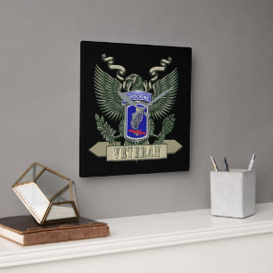 Horloge Carrée Vétéran de la brigade aéroportée 173