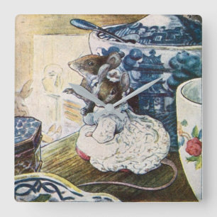 Horloge Carrée Vintage Beatrix Potter Mice Tailor de Gloucester