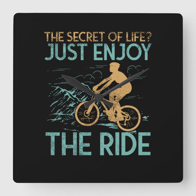 HORLOGE CARRÉE VTT VTT VTT (Recto)