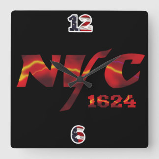 Horloge Carrée Wall Clock NYC 1624