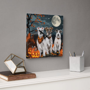 Horloge Carrée Wirefox Terrier Halloween Éffrayant