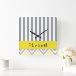 Horloge Carrée Zigzag, chevron, stripes, yellow, gray, your