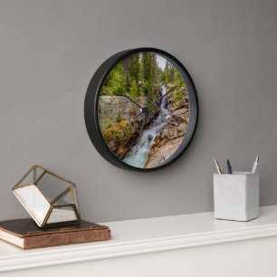 Horloge Cascade et rivière Cascade