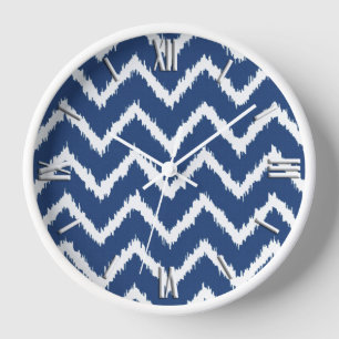 Horloge Chevrons Ikat - Bleu marine et blanc
