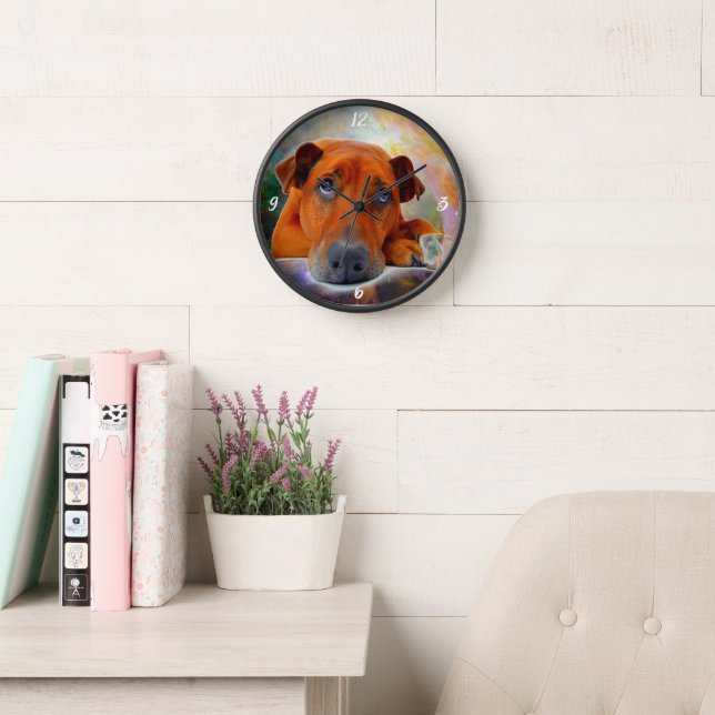 Horloge Chiens Mignons (Salle de lecture)