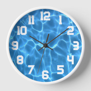 Horloge Chiffres sportifs blancs Aqua Blue Piscine