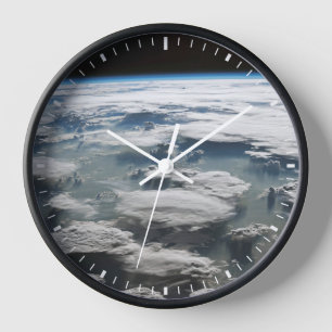 Horloge Ciel orageux au-dessus de l'Amazonie