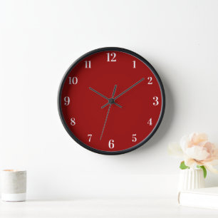 Horloge Couleur solide rouge Crimson   Classique   Élégant