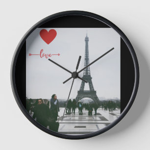 Horloge d'amour du coeur Eiffel