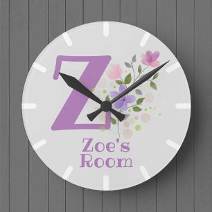 Horloge de la chambre de l'enfant avec le nom Zoe