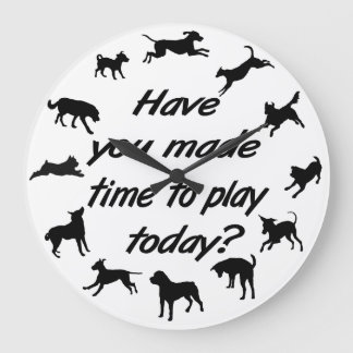 Horloge de l'heure de jeu de chien