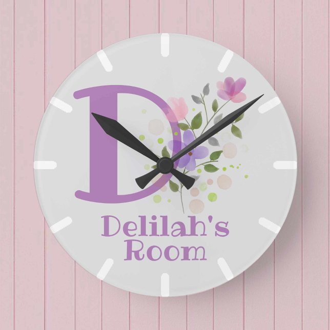 Horloge des enfants avec nom Delilah (Créateur téléchargé)