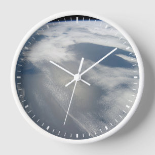 Horloge Des Petits Satellites Orbitent Au-Dessus D'Une Par