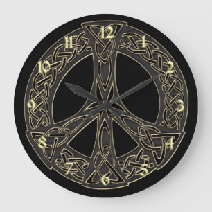 Horloge des signes de paix de noeud celtique