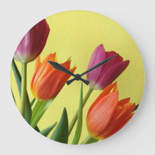 Horloge des tulipes orange et violet