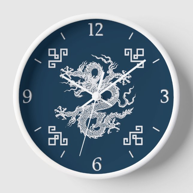 Horloge Dragon chinois vintage en blanc (Recto)