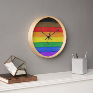 Horloge Drapeau gay pride inclusif SlipperyJoe ru texturé