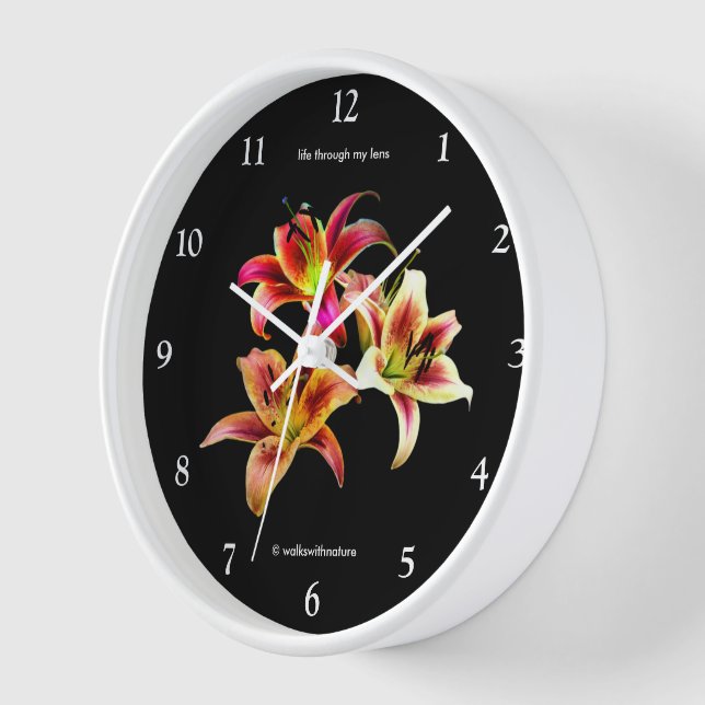 Horloge Elégant trio de jours roses jaunes Floral (Angle)