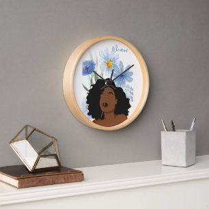 Horloge Elegant Woman with Blue Floral Wall Clock