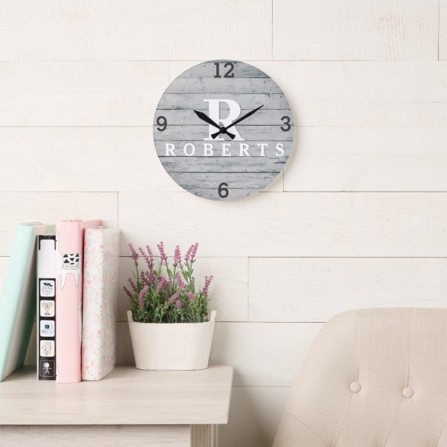 Horloge en Bois Flotté Gris Monogramme Rustique (Salle de lecture)