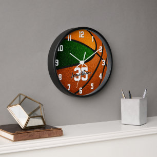 Horloge équipe d'orange vert couleurs basket