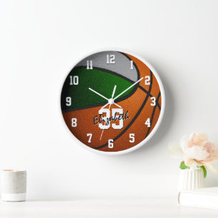 Horloge équipe verte gris couleurs basketball personnalisé