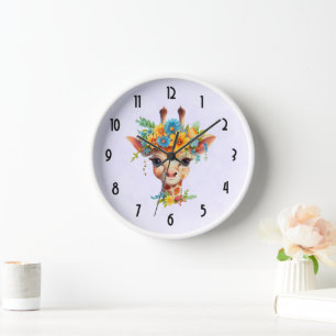 Horloge Giraffe mignonne à couronne florale