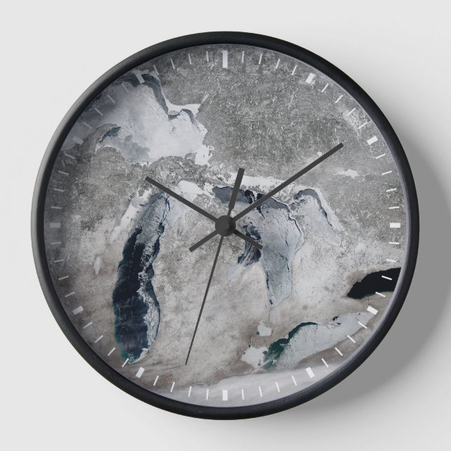 Horloge Glace Sur Les Grands Lacs, États-Unis. (Recto)