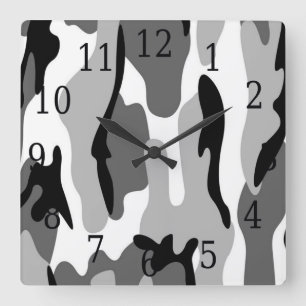 Horloge grise blanche noire de carré de camouflage