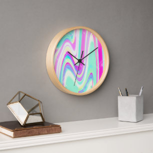 Horloge Iridescente Holographique Liquide Swirl