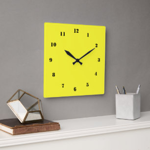 Horloge jaune noire Couleurs personnalisées person