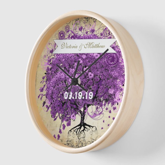 Horloge Mariage de feuille d'arbre de coeur violet radiant (Angle)