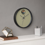 Horloge Moderne minimaliste Famille Photo Sage Vert Horlog<br><div class="desc">Moderne minimaliste Photo de famille Sage Vert et Noir Maison Bureau Cuisine Salon Salle de bain Horloge</div>