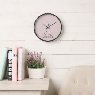 Horloge Moderne Minimaliste Simple Nom Rose Pâle