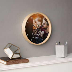 Horloge Monogramme de superposition de photo de famille pe