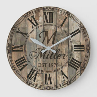 Horloge murale à monogramme de famille rustique |