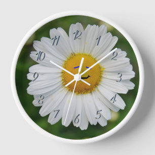 Horloge murale acrylique de marguerite souriante
