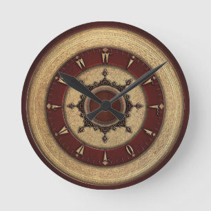 Horloge murale avec des motifs et de vieux nombres