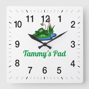 Horloge murale carrée de Tammy