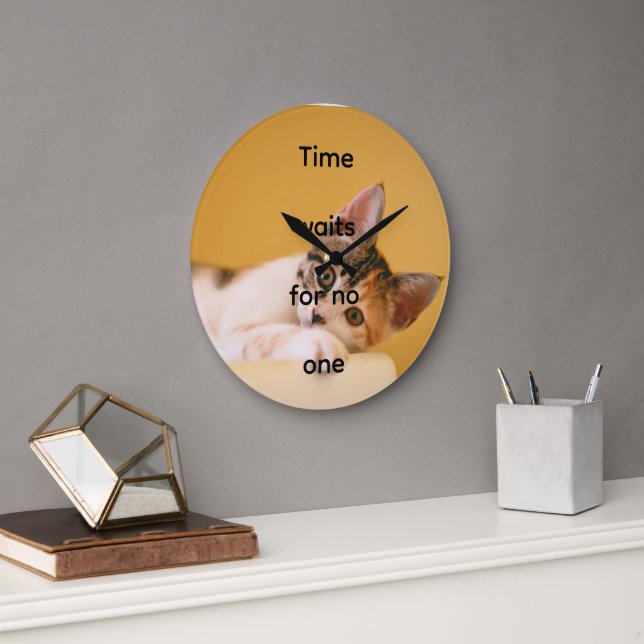 Horloge murale chat mignon – Le temps est une insp (Bureau)