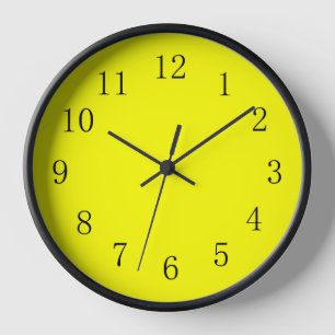 Horloge murale de la cuisine jaune très vive
