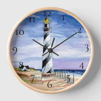 Horloge murale de la maison légère