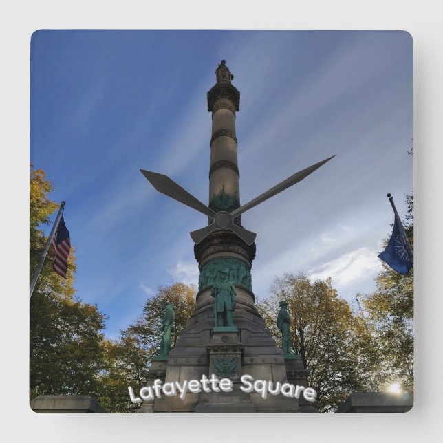Horloge murale de Lafayette Square (Recto)