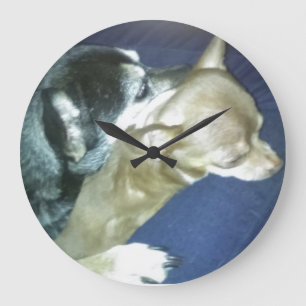 Horloge murale de l'amour de chiots