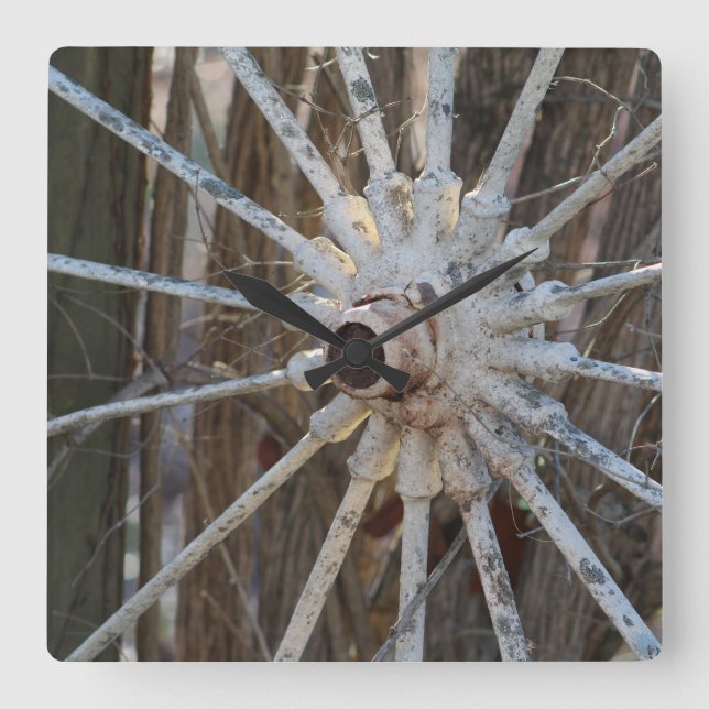 Horloge murale de roues (Recto)