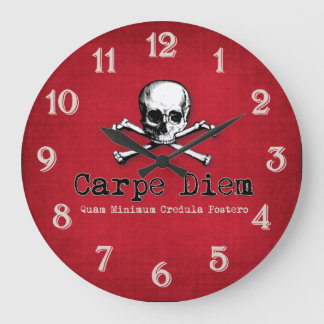 Horloge murale de style gothique Carpe Diem