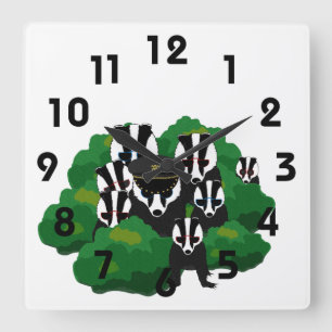 Horloge murale des insignes