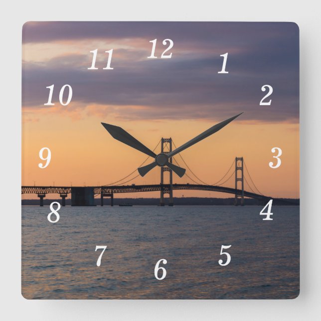 Horloge murale du pont Mackinac (Recto)