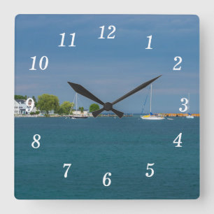 Horloge murale du port de l'île Mackinac