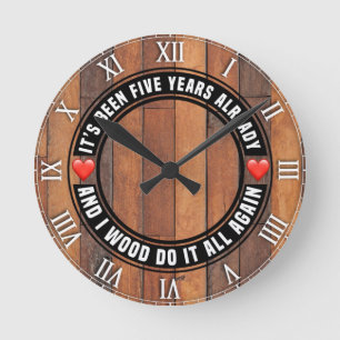 Horloge murale en bois du cinquième anniversaire d